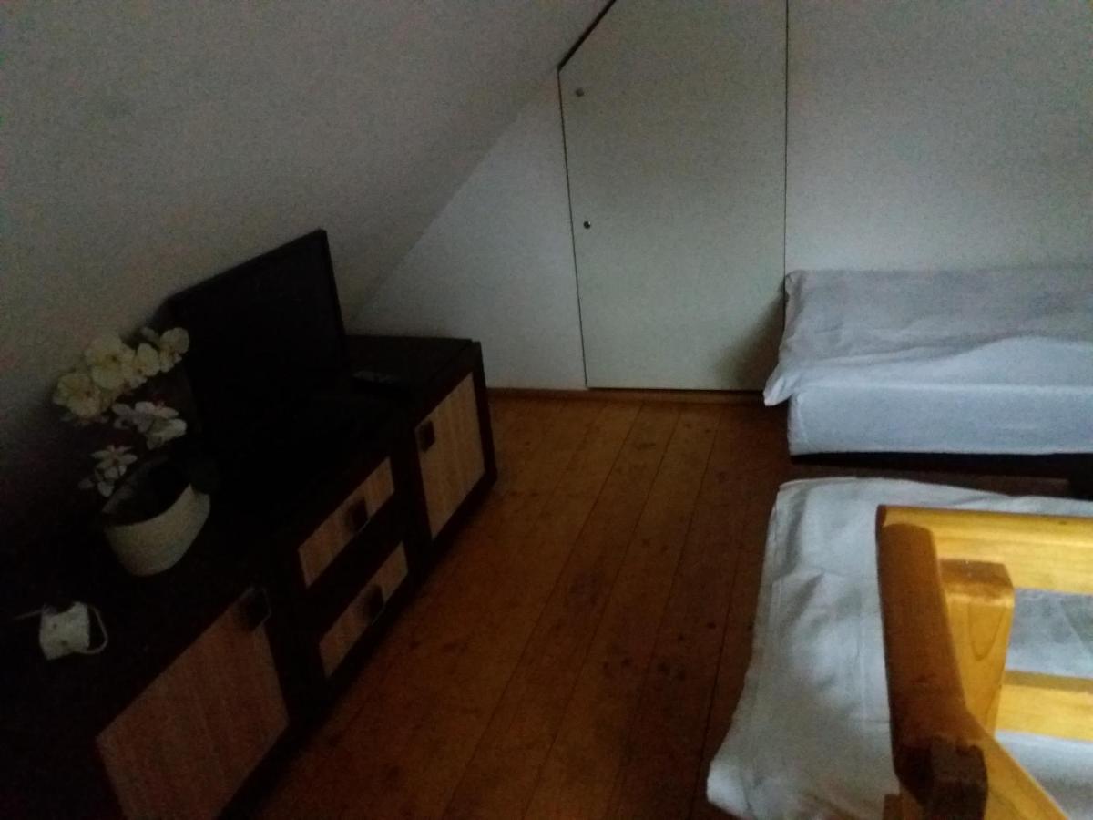 Ferienwohnung U Adama Groß Salze Exterior foto