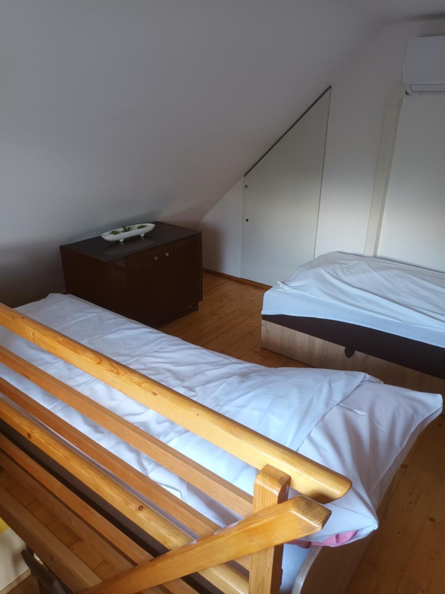 Ferienwohnung U Adama Groß Salze Zimmer foto